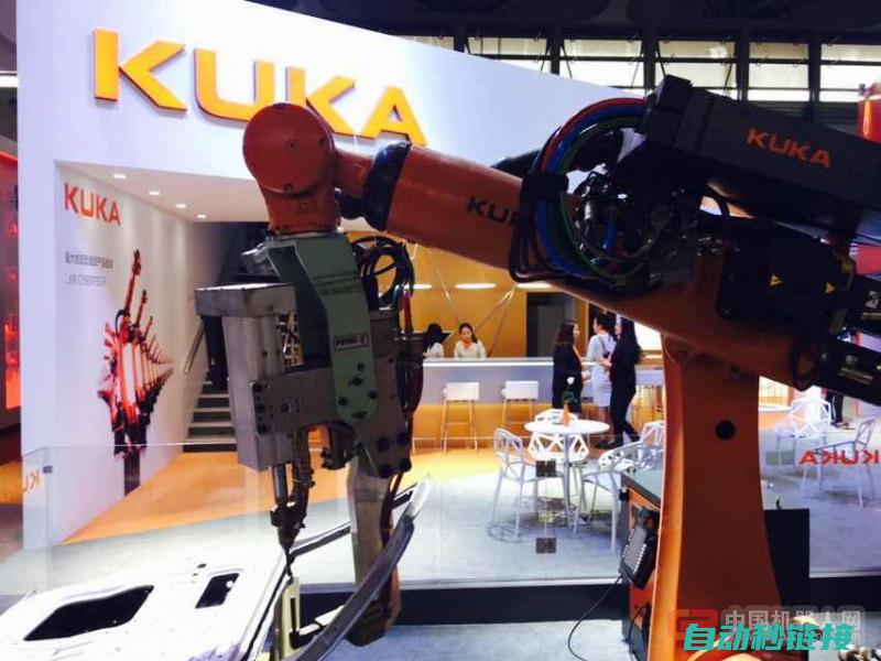 分析Kuka机器人异常断电的潜在风险及预防措施 (分析KUKA500机器人的结构组成和工作原理)